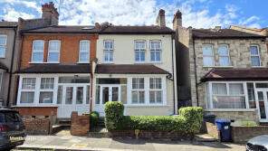 38, Park View Crescent, New Southgate, London N11 1JY