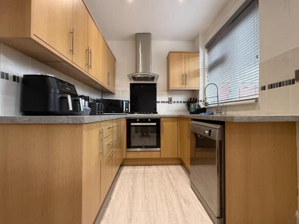 2 bed End of Terrace for sale Image 6
