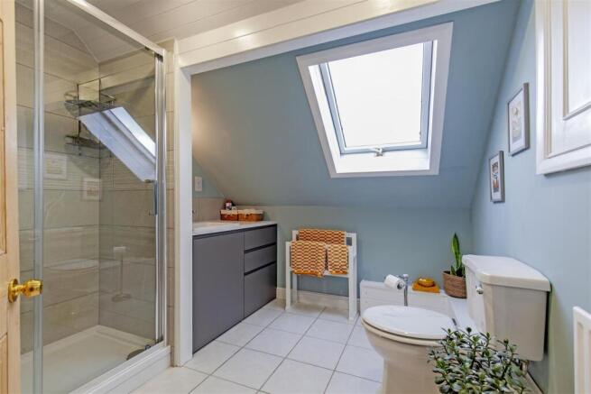 Shower Room-1.jpg