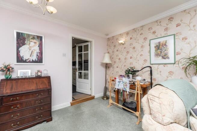 3 bed Detached for sale Image 9