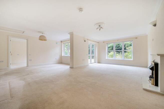 Sitting / Dining Room