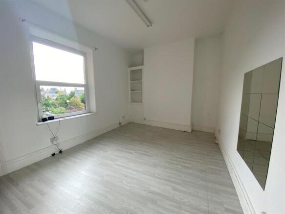 6 Andrews Building - dining room.jpg