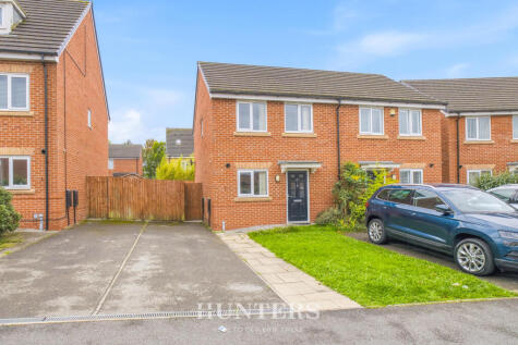 Martindale Crescent, Middleton, Manchester, M24
