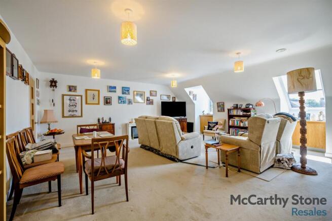 8696022-interior11-800.jpg