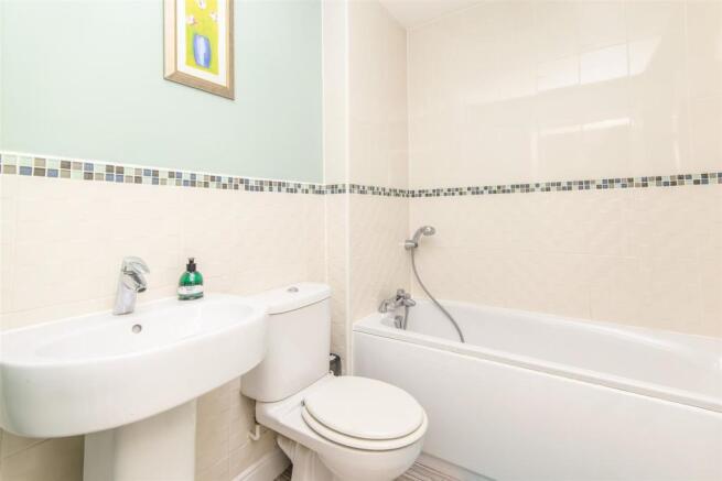 Family Bathroom.jpeg
