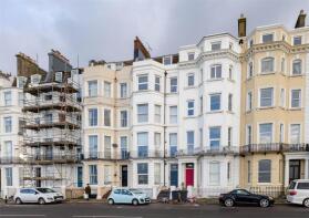 Flat 5, 85, Marina, St Leonards-on-sea TN38 0BL