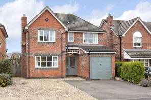 17, Hewitt Close, Trowbridge BA14 7SG