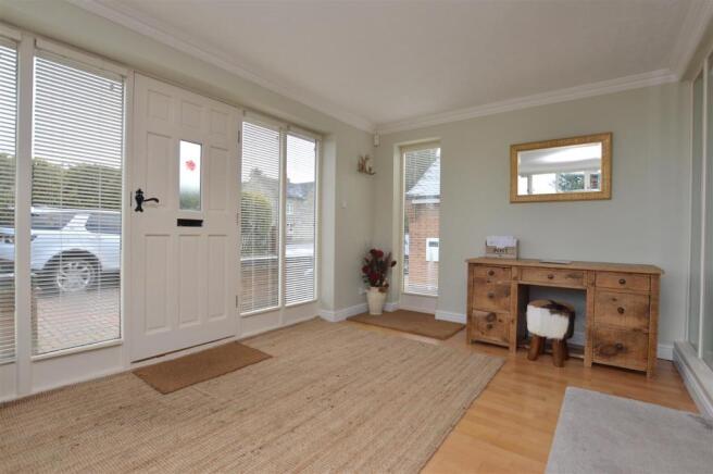 Spacious Entrance Hall