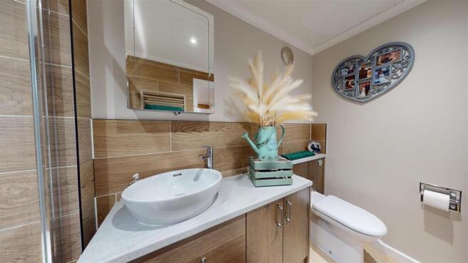 2 bed Park Home for sale Image 10