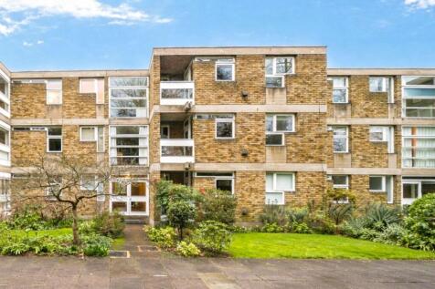 Langham House Close, Richmond, TW10