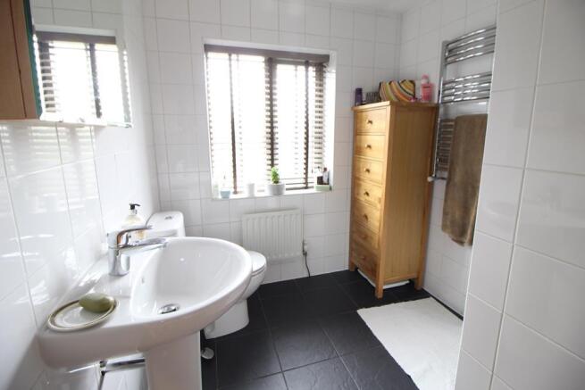 shower room.JPG