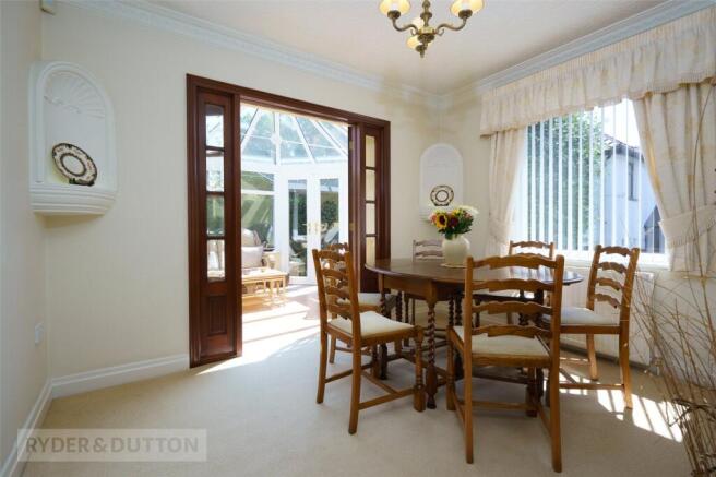 3 bed Detached for sale Image 11