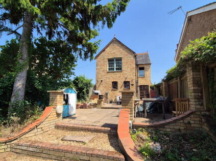 Ivel Road, Shefford, Beds