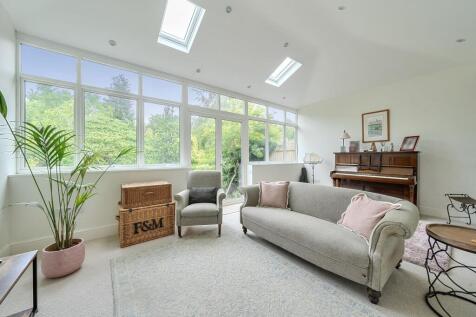 Bouverie Avenue, Salisbury, SP2
