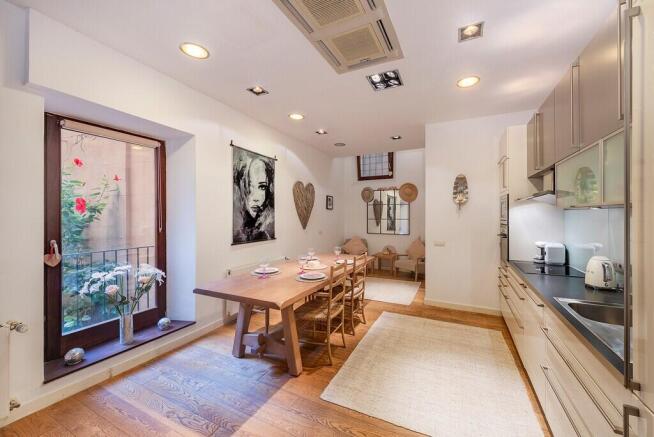 Kitchen (2)