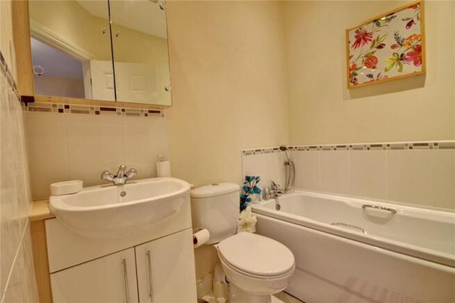 En Suite Bathroom
