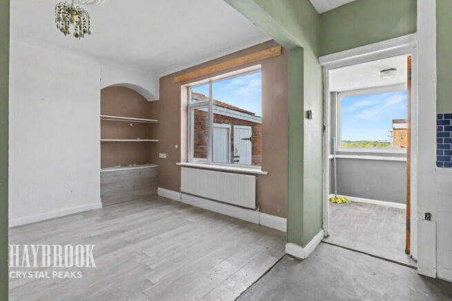 3 bed Semi-Detached for sale Image 5