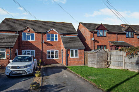 St. Oswalds Close, Malpas