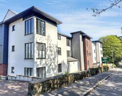 6, Bridge House Apartments, Melvill Road, Falmouth TR11 4GJ