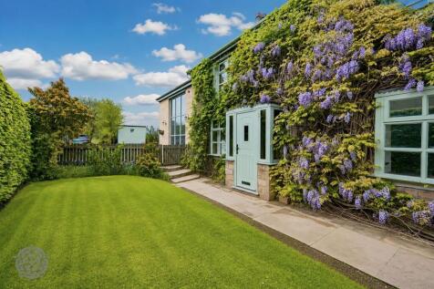 Ramsbottom Road, Hawkshaw, BL8