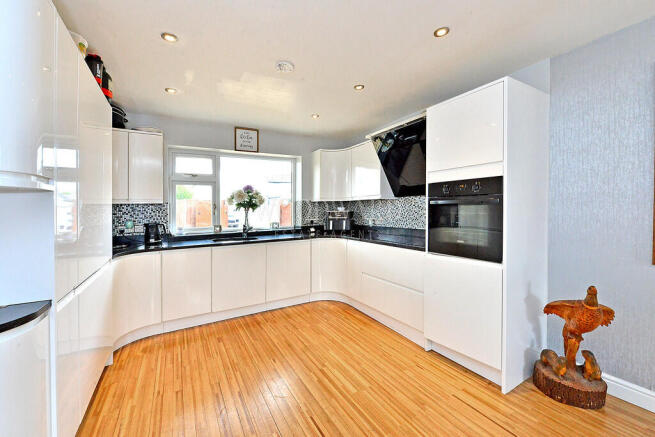 Kitchen/Dining Ro...