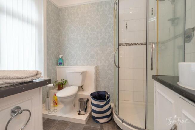 En-Suite Shower Room