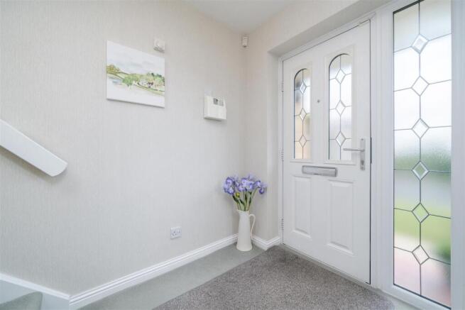 4 bed House for sale Image 6