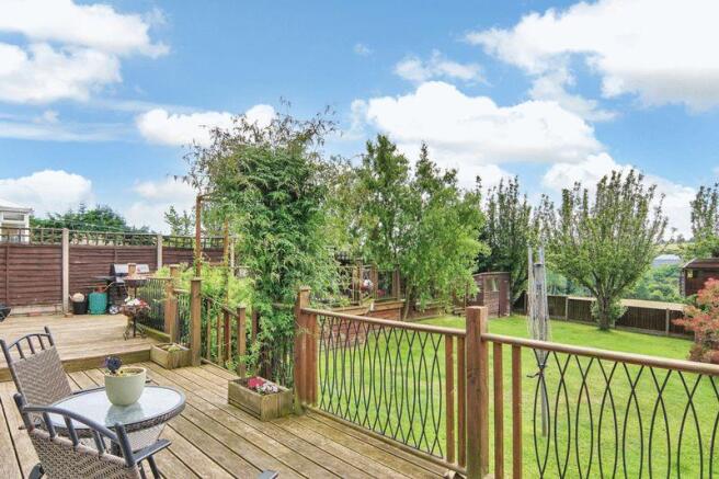 Decking to Garden