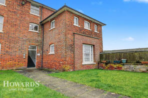 5, Hillcrest Court, Ipswich Road, Diss IP21 4YJ