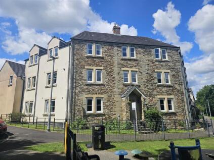 Goldfinch Gardens, Whitchurch