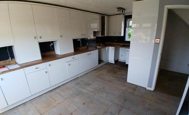 10 Brockey Close, Barwell, Leicestershire, LE9 8BG photo 5