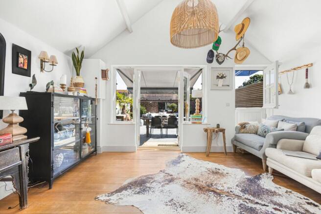 Kitchen/Living Area