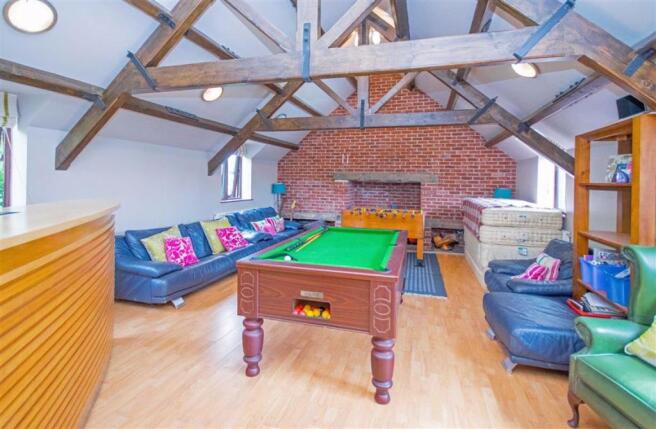 GAMES ROOM