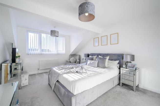 8489048-interior17.jpg