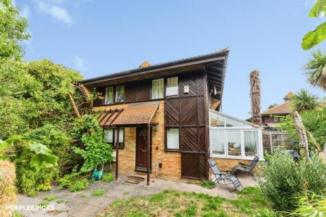 Friars Mead, London, E14