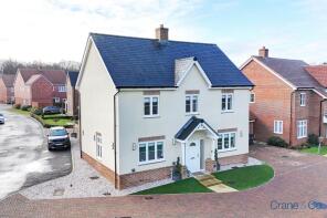 4, Nuthatch Crescent, Hailsham BN27 1GJ