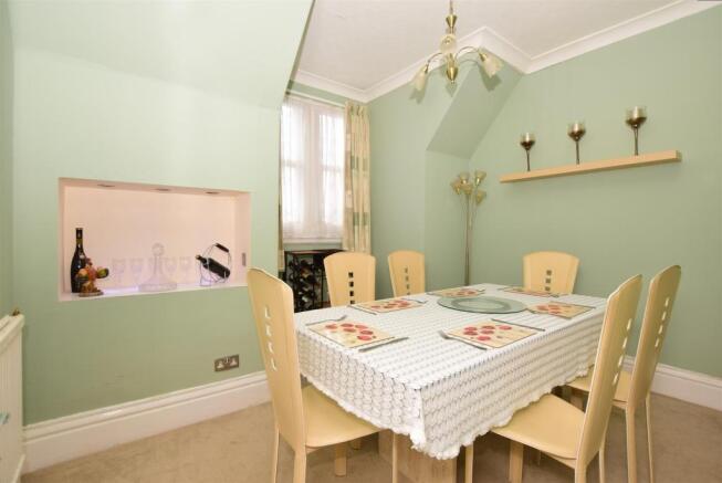 Dining Room/ Bedroom 5