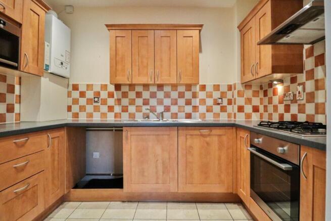 3 bed Maisonette for sale Image 4