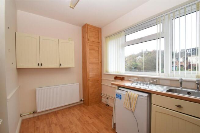 2 bed Apartment for sale Image 10