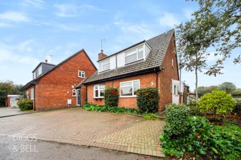 Brownings Lane, Breachwood Green, Hitchin, Hertfordshire, SG4 8PF