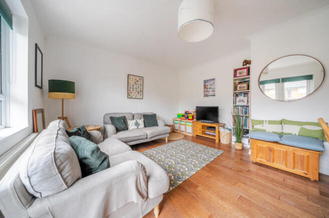 1405051-16-69808b...