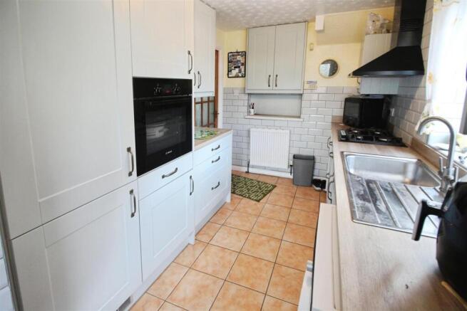 Hollybank, Garforth, Leeds photo 4
