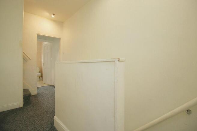 4 bed Terraced for sale Image 6