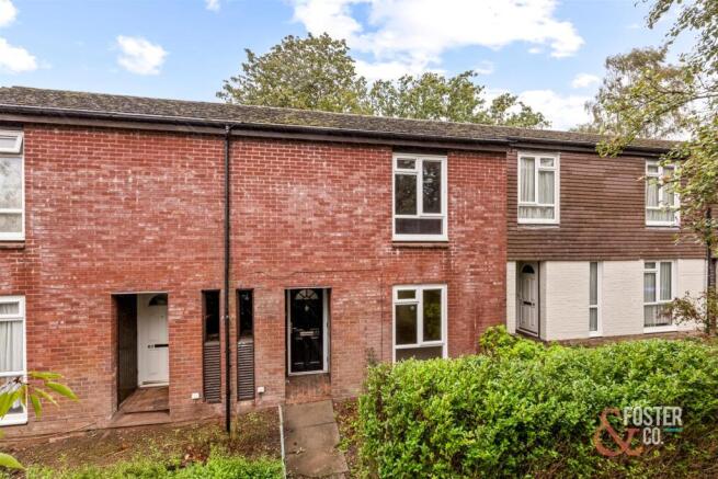 2-bed house on Cleve Way, Billingshurst, £260,000