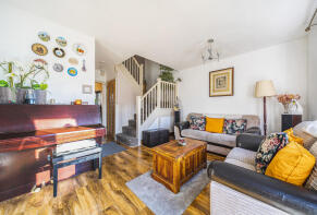 4, Colwyn Green, Colindale, London NW9 7RB