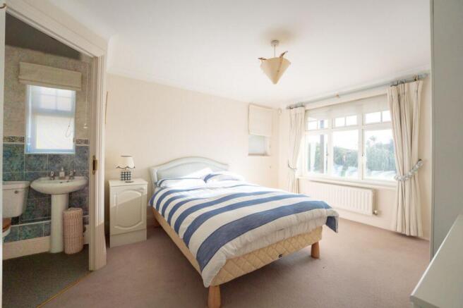 Penrith Road, Clifftops, BH5 photo 4