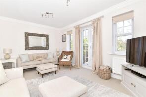 35, Cardinal Walk, Kings Hill, West Malling ME19 4DD