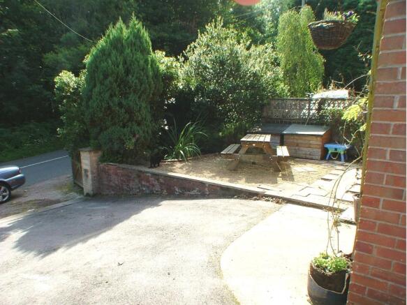 Photo 12
