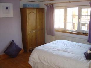 Bedroom2