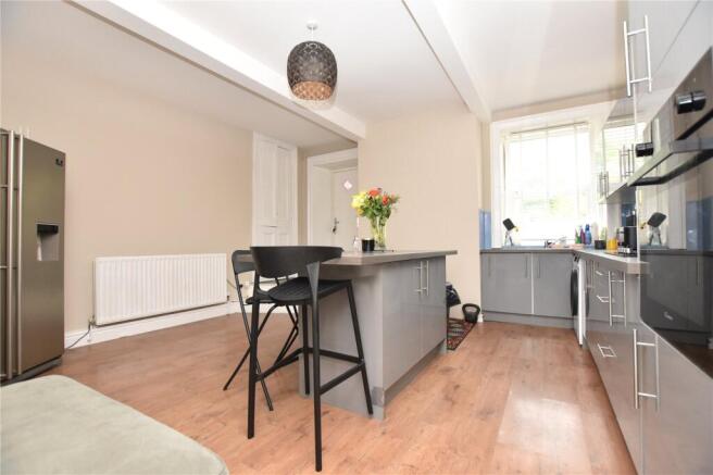 2 bed Terraced for sale Image 5